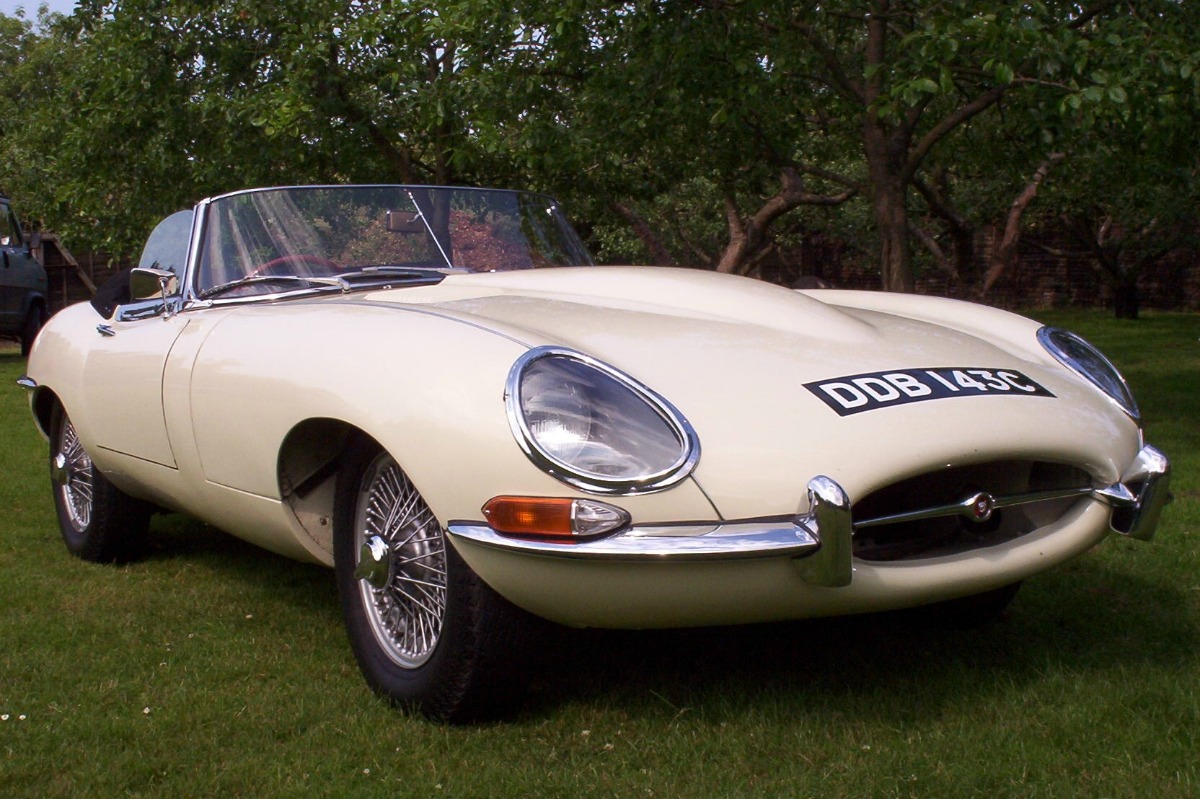 1965 Jaguar E-Type Image 1